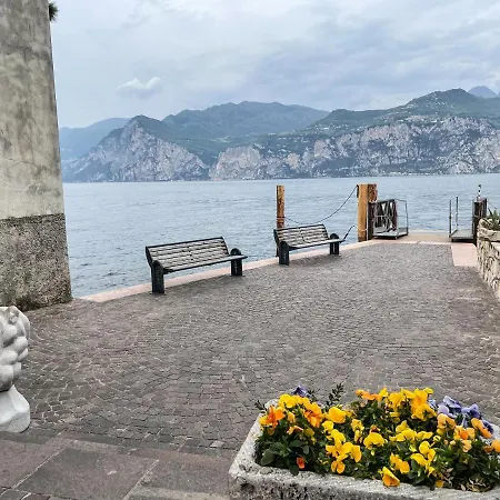 Modena Old Town 2* Malcesine