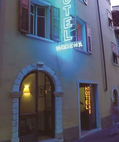 Modena Old Town Hotel