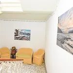 Hotel Modena Old Town 2*