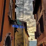 Hotel Modena Old Town 2*