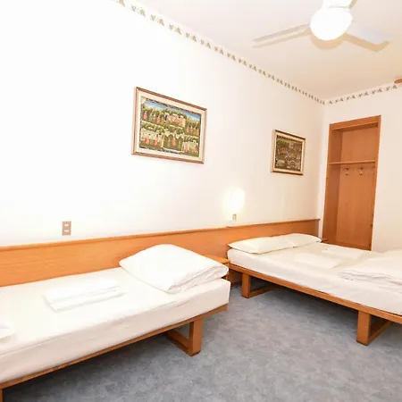 Modena Old Town Otel Malcesine