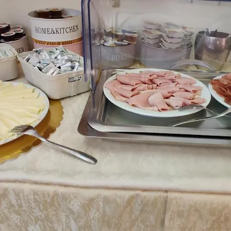 Modena Old Town Otel