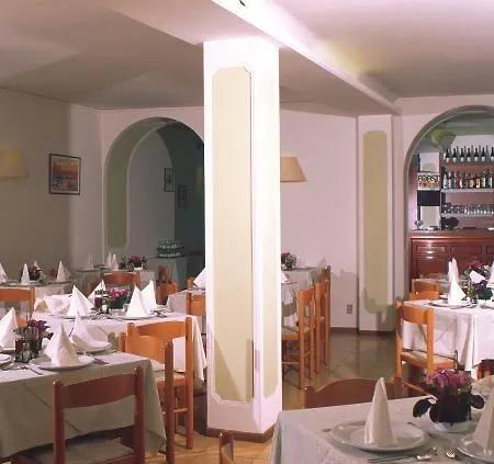 Modena Old Town Hotell Malcesine