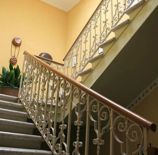 Modena Old Town 2* Malcesine