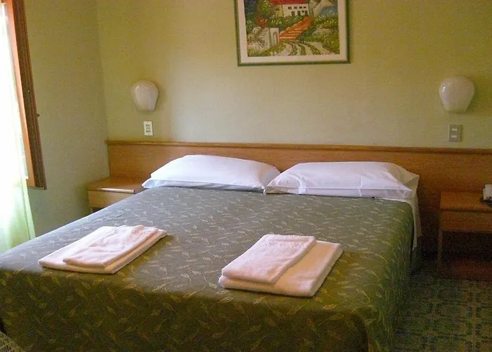 Modena Old Town Hotel 2*