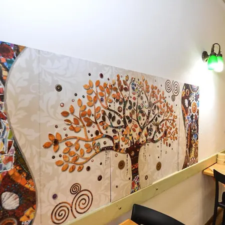 酒店 Modena Old Town 2*