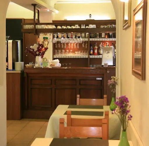 Hotel Modena Old Town