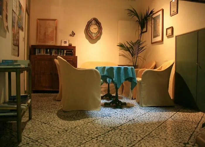 Modena Old Town Hotel Malcesine